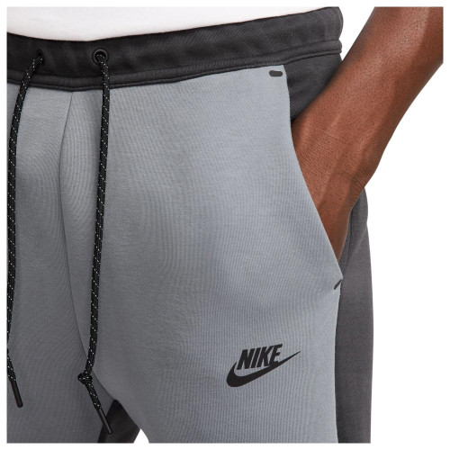 Nike Ανδρικό παντελόνι φόρμας Sportswear Tech Fleece Jogger Pants